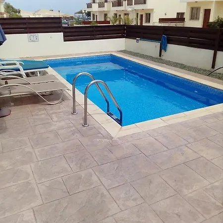 Wade Villa